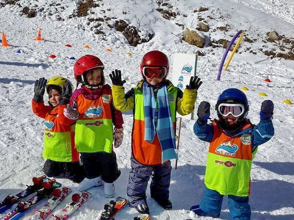 skiteam.gr-ski-academy-thessaloniki-3rd-weekend-07-08-february-2015-3-5-pigadiai-13